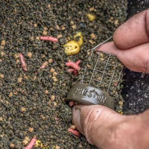 Preston Distance Cage Feeder Small 40g